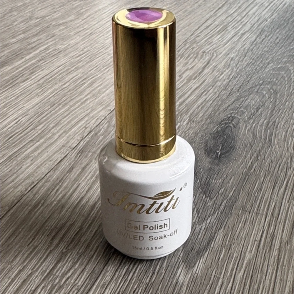 Purple Gel Nail Polish LED Women’s Skin Nails